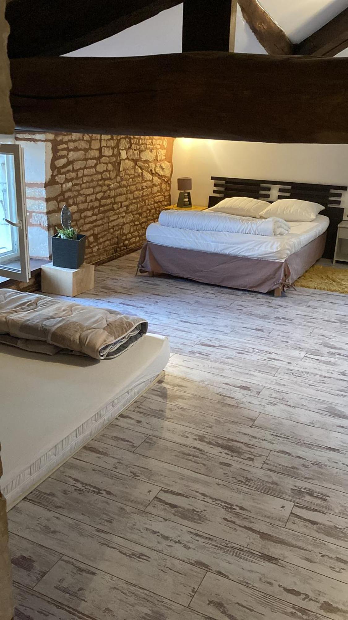 Chambre Chez L'Habitant, Au Moulin Du Bonheur Le Bourdet Eksteriør bilde
